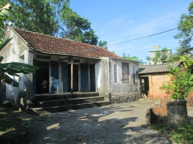 Nhà bà ngoại Vũ Hữu Huấn tại Gia Viễn, Ninh Bình (Ảnh Cường Quyết) Nhà bà ngoại Vũ Hữu Huấn tại Gia Viễn, Ninh Bình (Ảnh Cường Quyết)