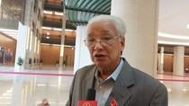Tiến Sĩ Cao Sỹ Kiêm, nguyên Thống đốc Ngân hàng Nhà nước Việt Nam. Ảnh của Ngọc Quang. Tiến Sĩ Cao Sỹ Kiêm, nguyên Thống đốc Ngân hàng Nhà nước Việt Nam. Ảnh của Ngọc Quang.