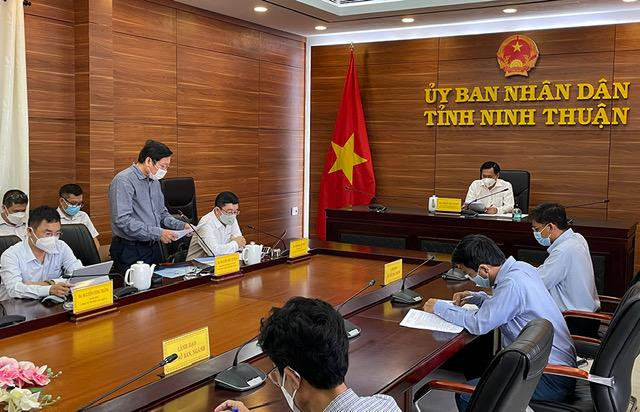 Đại diện các đơn vị cùng bàn giải pháp tháo gỡ mặt bằng đường dây 500kV Vân Phong – Vĩnh Tân (đoạn đến Thuận Nam) Đại diện các đơn vị cùng bàn giải pháp tháo gỡ mặt bằng đường dây 500kV Vân Phong – Vĩnh Tân (đoạn đến Thuận Nam)