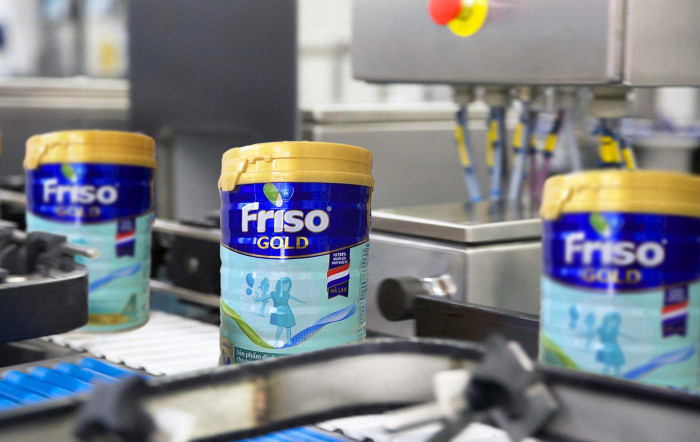 Friso, một trong những sản phẩm chủ lực của FrieslandCampina, luôn giữ vị trí hàng đầu trong bảng xếp hạng các sản phẩm sữa công thức được lựa chọn nhiều nhất. Friso, một trong những sản phẩm chủ lực của FrieslandCampina, luôn giữ vị trí hàng đầu trong bảng xếp hạng các sản phẩm sữa công thức được lựa chọn nhiều nhất.