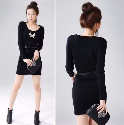 Thắt lưng, boot và túi xách cùng màu, với điểm nhấn là chiếc vòng cổ và khuyên tai to bản nổi bật