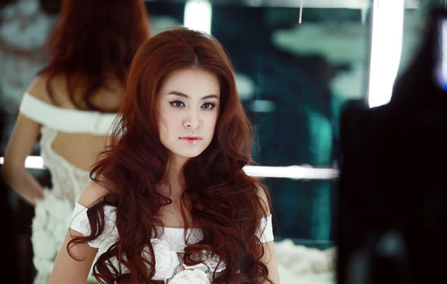 Trong MV sắp ra mắt, cô cũng bớt sexy hơn trước Trong MV sắp ra mắt, cô cũng bớt sexy hơn trước