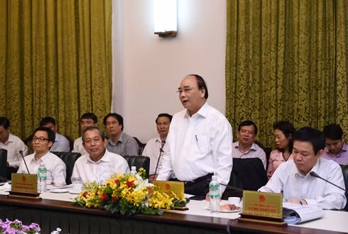 Thủ tướng Nguyễn Xuân Phúc kết luận tại buổi làm việc với lãnh đạo các Bộ ngành chiều 29/4 (ảnh: VGP)