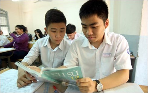 Học sinh TP.HCM trong giờ học môn Lịch Sử ở lớp học (ảnh minh họa: Lao Động) Học sinh TP.HCM trong giờ học môn Lịch Sử ở lớp học (ảnh minh họa: Lao Động)