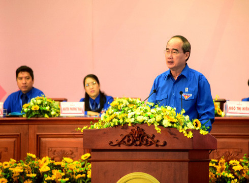 Bí thư Nguyễn Thiện Nhân phát biểu chỉ đạo tại đại hội ngày 12/11 (ảnh: Thành Đoàn thành phố) Bí thư Nguyễn Thiện Nhân phát biểu chỉ đạo tại đại hội ngày 12/11 (ảnh: Thành Đoàn thành phố)