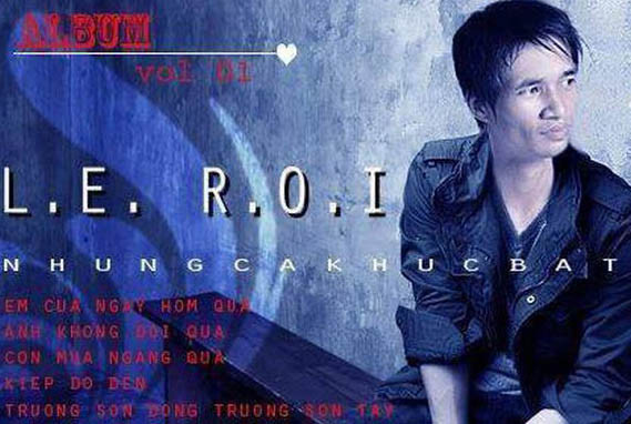 Thông tin Lệ Rơi diễn ở một club nổi tiếng của Hà Nội trong minishow hoàng tráng khiến nhiều người không khỏi choáng váng.