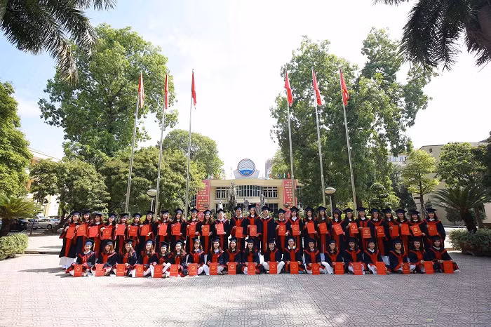 Kỷ yếu đơn giản như thế này không phải cũng rất đẹp sao? (Ảnh: Vũ Ninh)