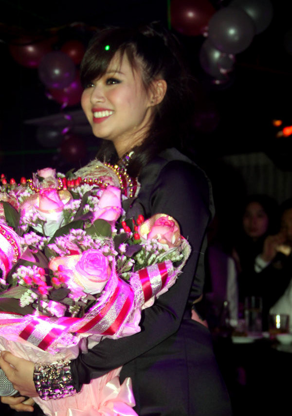 Không giấu diếm được sự xúc động, Tâm tít tâm sự: " Mặc dù Tâm vẫn đang cô đơn nhưng có lẽ Valentine năm nay đối với Tâm là một kỉ niệm khó quên trong cuộc đời. Tâm sẽ cố gắng hơn nữa để có thể làm được nhiều điều hơn trong thời gian tới".