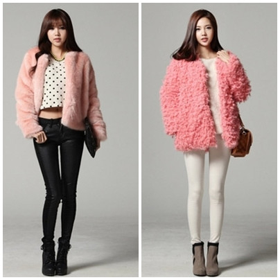 Những chiếc legging màu trơn cũng sẽ là trợ thủ đắc lực cho bạn. Cũng đừng quên những đôi giày cao gót, những đôi ankle boot tối màu hoặc cùng tông với legging bạn đang diện