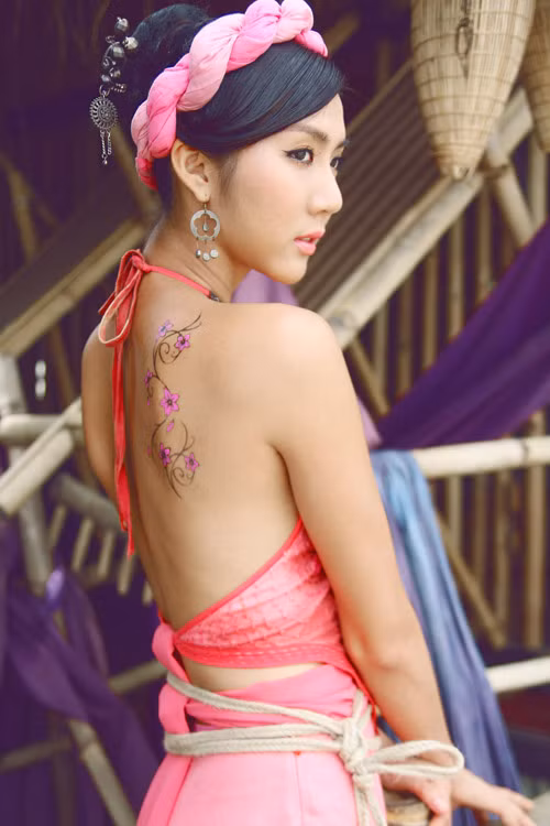 Những hình ảnh của Ngọc Quyên xuất hiện trong bộ phim sắp công chiếu 'Mỹ nhân kế' cũng nhận được nhiều lời khen ngợi của mọi người