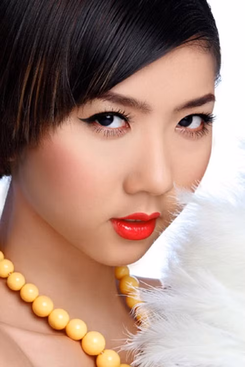 Thời bước chân vào nghề, Ngọc Quyên sở hữu một khuôn mặt bầu bĩnh, đáng yêu