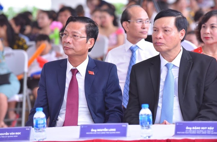 Bí thư Tỉnh ủy tỉnh Quảng Ninh Nguyễn Văn Đọc (trái) tham dự lễ khánh thành UKA Hạ Long, ảnh: NHG. Bí thư Tỉnh ủy tỉnh Quảng Ninh Nguyễn Văn Đọc (trái) tham dự lễ khánh thành UKA Hạ Long, ảnh: NHG.