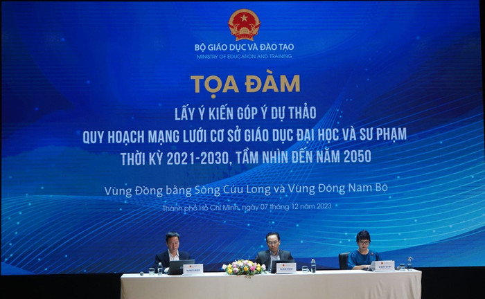 Tọa đàm về quy hoạch mạng lưới các cơ sở giáo dục đại học và sư phạm diễn ra ngày 7/12 (ảnh: V.D) Tọa đàm về quy hoạch mạng lưới các cơ sở giáo dục đại học và sư phạm diễn ra ngày 7/12 (ảnh: V.D)