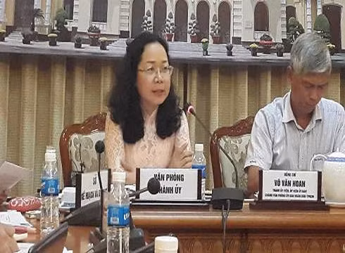 Bà Thái Thị Bích Liên trong một buổi họp báo ở Ủy ban nhân dân Thành phố Hồ Chí Minh (ảnh: P.L) Bà Thái Thị Bích Liên trong một buổi họp báo ở Ủy ban nhân dân Thành phố Hồ Chí Minh (ảnh: P.L)