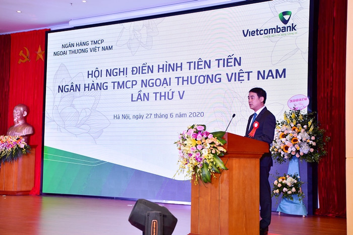 Hội nghị Điển hình tiên tiến Ngân hàng Ngoại thương Việt Nam lần thứ V ảnh 5 Hội nghị Điển hình tiên tiến Ngân hàng Ngoại thương Việt Nam lần thứ V ảnh 5