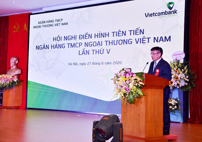 Hội nghị Điển hình tiên tiến Ngân hàng Ngoại thương Việt Nam lần thứ V ảnh 8 Hội nghị Điển hình tiên tiến Ngân hàng Ngoại thương Việt Nam lần thứ V ảnh 8