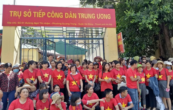 Hà Nội cũng nên nói một lời với hơn 2.000 giáo viên hợp đồngNội dung Hà Nội cũng nên nói một lời với hơn 2.000 giáo viên hợp đồngNội dung