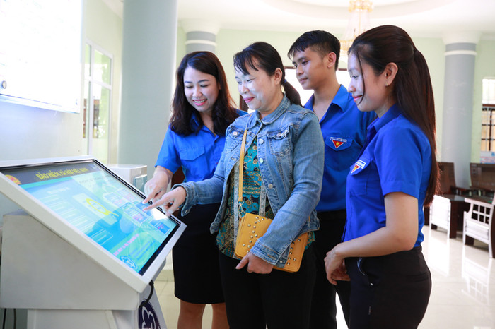 Toàn bộ các thủ tục hành chính của Bảo hiểm xã hội Việt Nam đủ điều kiện đã được cung cấp dịch vụ công trực tuyến toàn trình. chuyendoiso.jpg