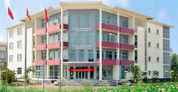 Theo Tiến sĩ Lê Viết Khuyến, nếu không có Đại học Thái Nguyên thì làm sao các trường thành viên có Trung tâm học liệu (Trung tâm số) với tổng kinh phí đầu tư hơn 7.250 nghìn USD do Tổ chức AP tài trợ để sử dụng. (Ảnh: Website của Đại học Thái Nguyên) 9614.jpg