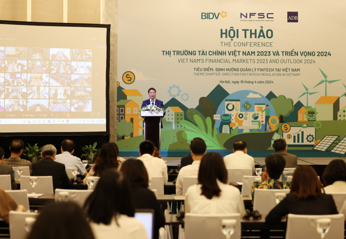 Ông Trần Phương - Phó Tổng Giám đốc BIDV - phát biểu khai mạc Hội thảo. Anh 01.jpg