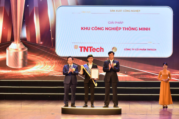 Vượt qua 171 đề cử, Giải pháp Khu Công nghiệp Thông minh T.Sie của TNTech đã xuất sắc được vinh danh tại Sao Khuê 2024. Vượt qua 171 đề cử, Giải pháp Khu Công nghiệp Thông minh T.Sie của TNTech đã xuất sắc được vinh danh tại Sao Khuê 2024.