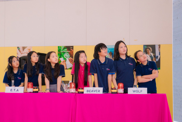 Học sinh TH School tham gia Cuộc thi “Hiểu biết về tài chính”. 2. Học sinh TH School tham gia Cuộc thi “Hiểu biết về tài chính”.JPG