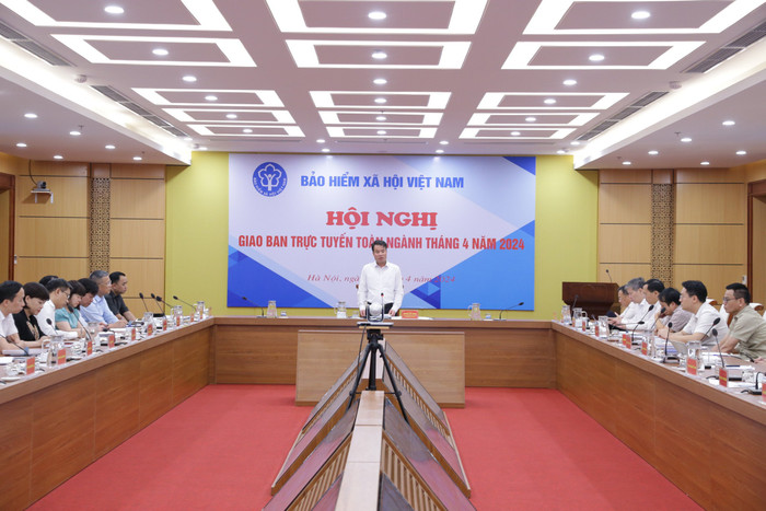 Tổng Giám đốc Bảo hiểm xã hội Việt Nam Nguyễn Thế Mạnh chủ trì Hội nghị. TGĐ Nguyễn Thế Mạnh.jpg