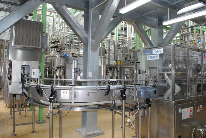Tân Hiệp Phát là công ty tiên phong áp dụng công nghệ Aseptic tại Việt Nam. Tân Hiệp Phát là công ty tiên phong áp dụng công nghệ Aseptic tại Việt Nam.