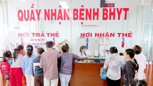100% cơ sở khám chữa bệnh bảo hiểm y tế đã triển khai khám chữa bệnh bảo hiểm y tế bằng căn cước công dân gắn chip. bhyt.png