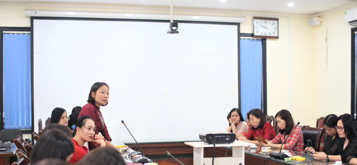 Phó giáo sư, Tiến sĩ Phạm Thị Phương Thái – Phó Hiệu trưởng Trường Đại học Khoa học phát biểu chia sẻ tại buổi gặp mặt Phó giáo sư, Tiến sĩ Phạm Thị Phương Thái – Phó Hiệu trưởng Trường Đại học Khoa học phát biểu chia sẻ tại buổi gặp mặt