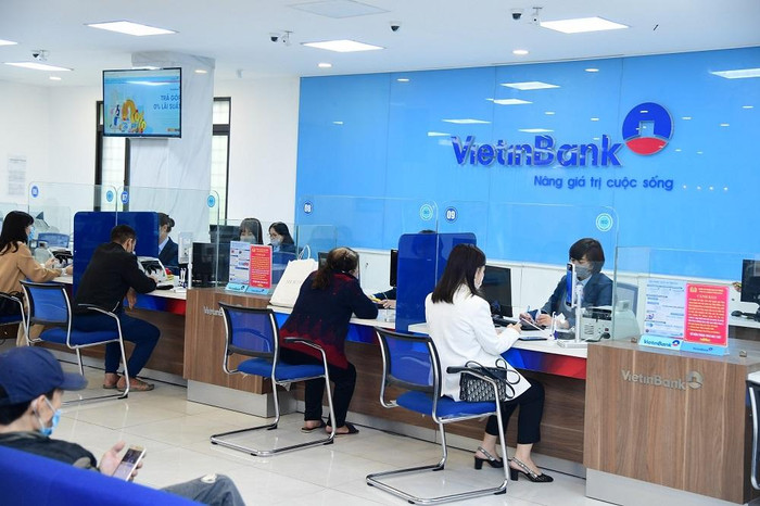 9 tháng đầu năm 2021, VietinBank tiếp tục kiểm soát tốt chi phí vốn, chi phí quản lý; tăng thu thuần dịch vụ hoạt động thanh toán, chuyển tiền, thẻ… 9 tháng đầu năm 2021, VietinBank tiếp tục kiểm soát tốt chi phí vốn, chi phí quản lý; tăng thu thuần dịch vụ hoạt động thanh toán, chuyển tiền, thẻ…