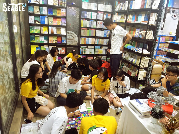 Sự kiện offline trên bàn cờ Cashflow. (Ảnh: SEAGLE Project) Sự kiện offline trên bàn cờ Cashflow. (Ảnh: SEAGLE Project)