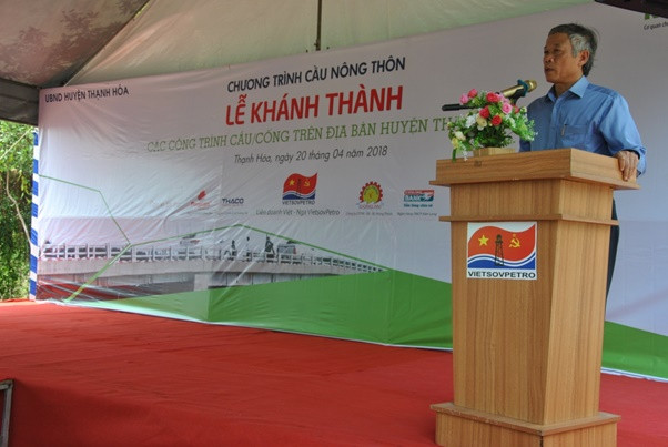 Đồng chí Vũ Nam Cường phát biểu tại lễ bàn giao công trình Đồng chí Vũ Nam Cường phát biểu tại lễ bàn giao công trình