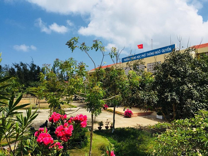 Trường Trung học phổ thông Ngô Quyền (Phú Quý, Bình Thuận). Ảnh: Phan Tuyết Trường Trung học phổ thông Ngô Quyền (Phú Quý, Bình Thuận). Ảnh: Phan Tuyết