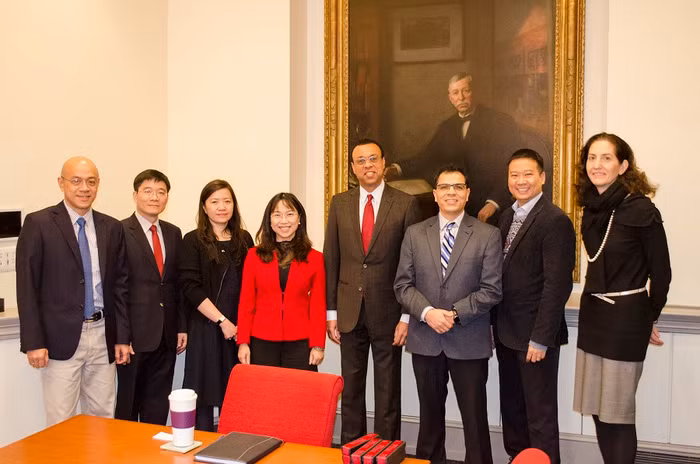 Tập đoàn Vingroup đã tiến hành ký kết thỏa thuận hợp tác chiến lược với hai đối tác là Đại học Cornell và Đại học Pennsylvania