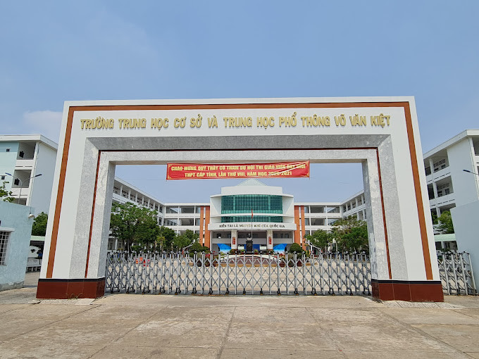 Trường trung học cơ sở, trung học phổ thông Võ Văn Kiệt, Kiên Giang (ảnh minh họa: CTV) THCSTHPT VVKKienGiangctv.jpg