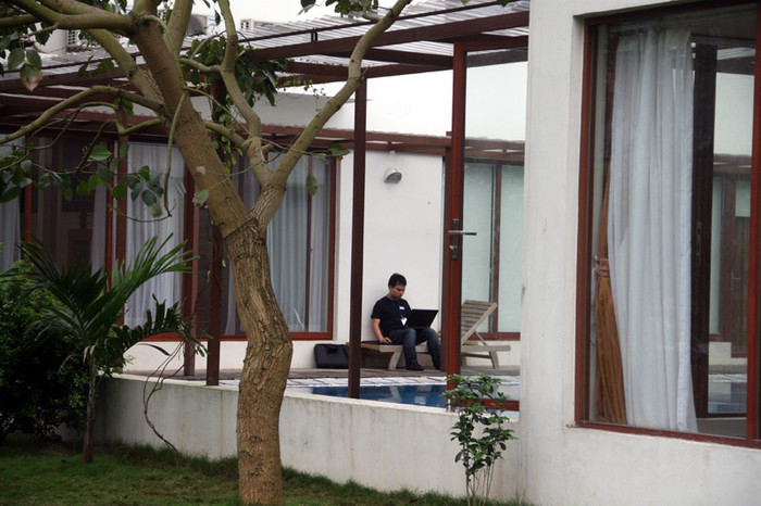 Hồ bơi của gia đình. Hồ bơi của gia đình.