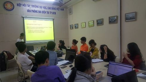 Hoạt động ôn thi Aptis ở tại Thành phố Hồ Chí Minh (ảnh: FB của Aptis) Hoạt động ôn thi Aptis ở tại Thành phố Hồ Chí Minh (ảnh: FB của Aptis)