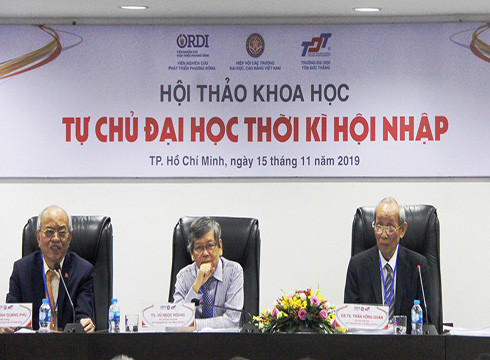 Hội thảo khoa học "Tự chủ đại học trong thời kỳ hội nhập" hôm 15/11/2019 (ảnh: T.T.)