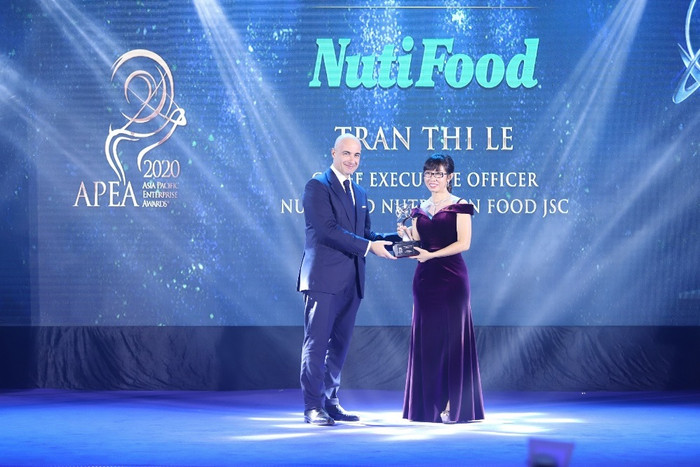 NutiFood lập “hat-trick” với 3 giải thưởng quốc tế châu Á NutiFood lập “hat-trick” với 3 giải thưởng quốc tế châu Á