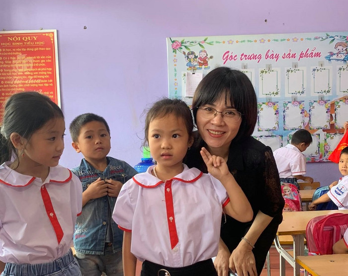 Đối với cô Nga, công tác giáo dục miền núi chính là sinh mệnh của mình. (Ảnh C.K.A)