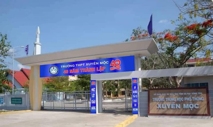 Trường Trung học phổ thông Xuyên Mộc chuẩn bị kỷ niệm 40 năm thành lập. Trường Trung học phổ thông Xuyên Mộc chuẩn bị kỷ niệm 40 năm thành lập.