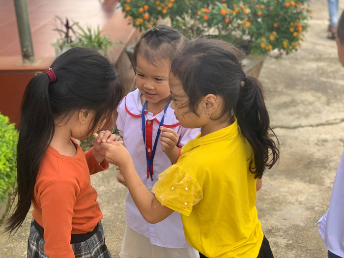 Chung tay bảo vệ trẻ em, lên án những hành động xấu xa là việc làm của toàn xã hội mà không của riêng ai. (Ảnh: C.K.A)