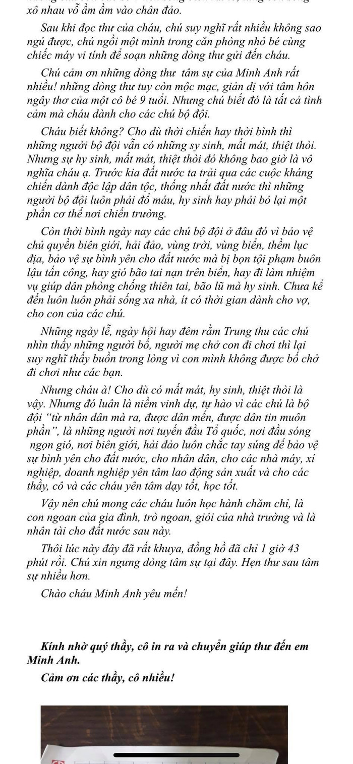 Tâm thư hồi âm của quân nhân trên đảo Bạch Long Vĩ gửi tới Minh Anh. (Ảnh: C.K.A) Tâm thư hồi âm của quân nhân trên đảo Bạch Long Vĩ gửi tới Minh Anh. (Ảnh: C.K.A)