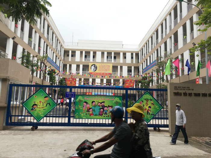 Kết quả xét nghiệm mẫu thức ăn nghi khiến nhiều học sinh Trường tiểu học Thanh Xuân Bắc có dấu hiệu bị ngộ độc thiếu thuyết phục, phụ huynh yêu cầu hiệu trưởng và đơn vị cung cấp thực phẩm đối thoại làm rõ. Ảnh: Vũ Phương. Kết quả xét nghiệm mẫu thức ăn nghi khiến nhiều học sinh Trường tiểu học Thanh Xuân Bắc có dấu hiệu bị ngộ độc thiếu thuyết phục, phụ huynh yêu cầu hiệu trưởng và đơn vị cung cấp thực phẩm đối thoại làm rõ. Ảnh: Vũ Phương.