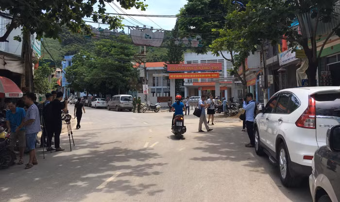 Đến thời điểm này không ít người dân, thí sinh tỉnh Sơn La cho rằng phải công khai tên thí sinh và bố mẹ thí sinh để đảm bảo công bằng và minh bạch. Ảnh: Vũ Phương.