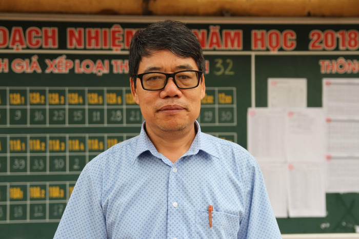 Thầy Nguyễn Khắc Thiết, Phó Hiệu trưởng nhấn mạnh, tạo môi trường học tập thân thiện, hiện đại, nhiều hoạt động ngoài giờ bổ ích sẽ đẩy lùi được vấn đề bạo lực học đường. Ảnh: V.P. Thầy Nguyễn Khắc Thiết, Phó Hiệu trưởng nhấn mạnh, tạo môi trường học tập thân thiện, hiện đại, nhiều hoạt động ngoài giờ bổ ích sẽ đẩy lùi được vấn đề bạo lực học đường. Ảnh: V.P.