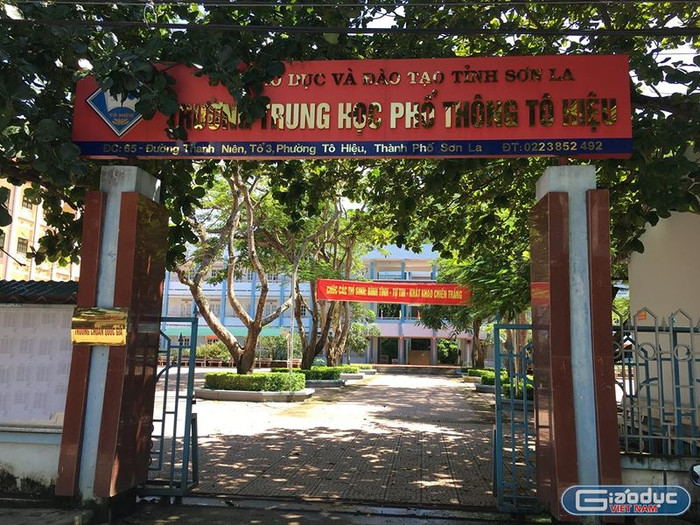 Trường trung học phổ thông Tô Hiệu (Sơn La) có nhiều thí sinh có điểm thi cao bất thường, trong đó có thí sinh đỗ top 3 đại học Y Hà Nội đã bị phát hiện được nâng điểm. Ảnh: Vũ Phương. Trường trung học phổ thông Tô Hiệu (Sơn La) có nhiều thí sinh có điểm thi cao bất thường, trong đó có thí sinh đỗ top 3 đại học Y Hà Nội đã bị phát hiện được nâng điểm. Ảnh: Vũ Phương.