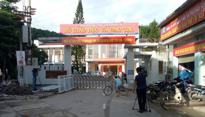Nhiều trường đại học chưa nhận được danh sách 44 thí sinh đến từ Sơn La có điểm chấm thẩm định thấp hơn rất nhiều so với điểm thi gian lận. Ảnh: Vũ Phương. Nhiều trường đại học chưa nhận được danh sách 44 thí sinh đến từ Sơn La có điểm chấm thẩm định thấp hơn rất nhiều so với điểm thi gian lận. Ảnh: Vũ Phương.