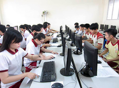 Học sinh thi tốt nghiệp nghề phổ thông ở tỉnh Đồng Nai (ảnh minh họa: Cổng thông tin Đồng Nai) Học sinh thi tốt nghiệp nghề phổ thông ở tỉnh Đồng Nai (ảnh minh họa: Cổng thông tin Đồng Nai)